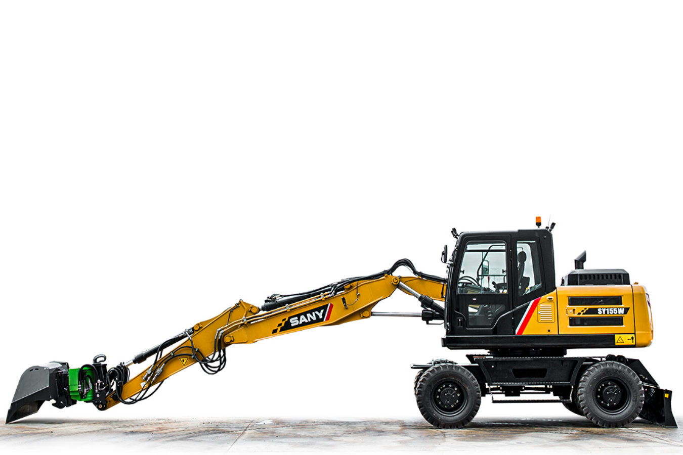 SY155W gumikerekes kotró